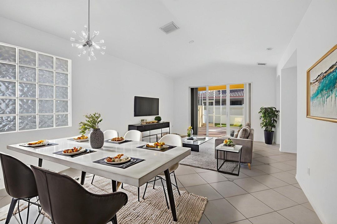 En Venta: $339,900 (3 camas, 2 baños, 1627 Pies cuadrados)