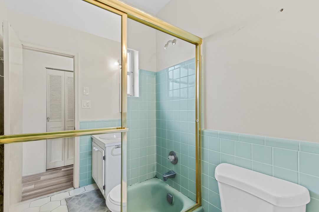 For Sale: $379,000 (2 beds, 2 baths, 1443 Square Feet)