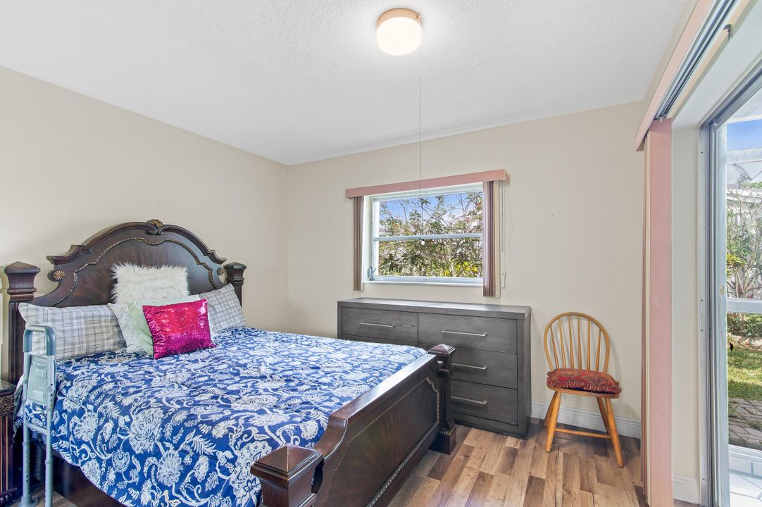 For Sale: $379,000 (2 beds, 2 baths, 1443 Square Feet)