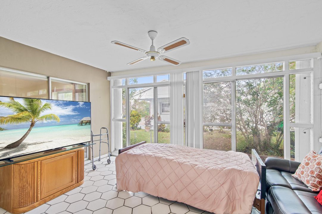 For Sale: $379,000 (2 beds, 2 baths, 1443 Square Feet)