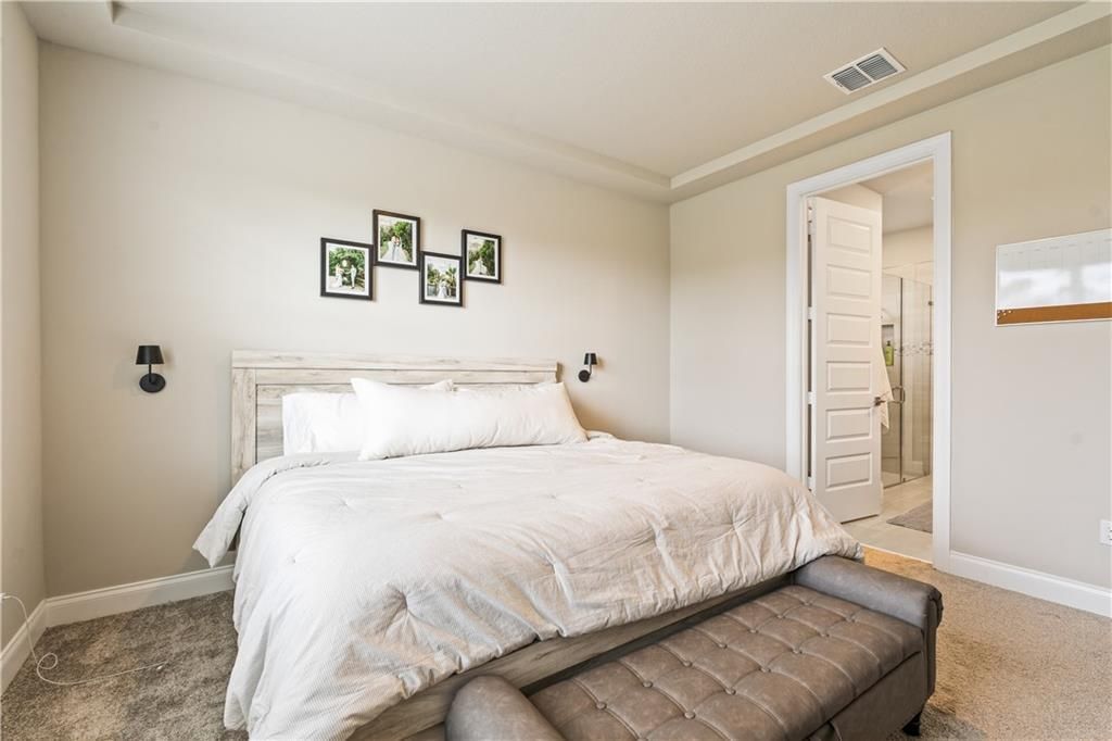 待售: $499,990 (4 贝兹, 2 浴室, 1908 平方英尺)