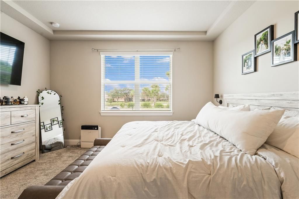 待售: $499,990 (4 贝兹, 2 浴室, 1908 平方英尺)