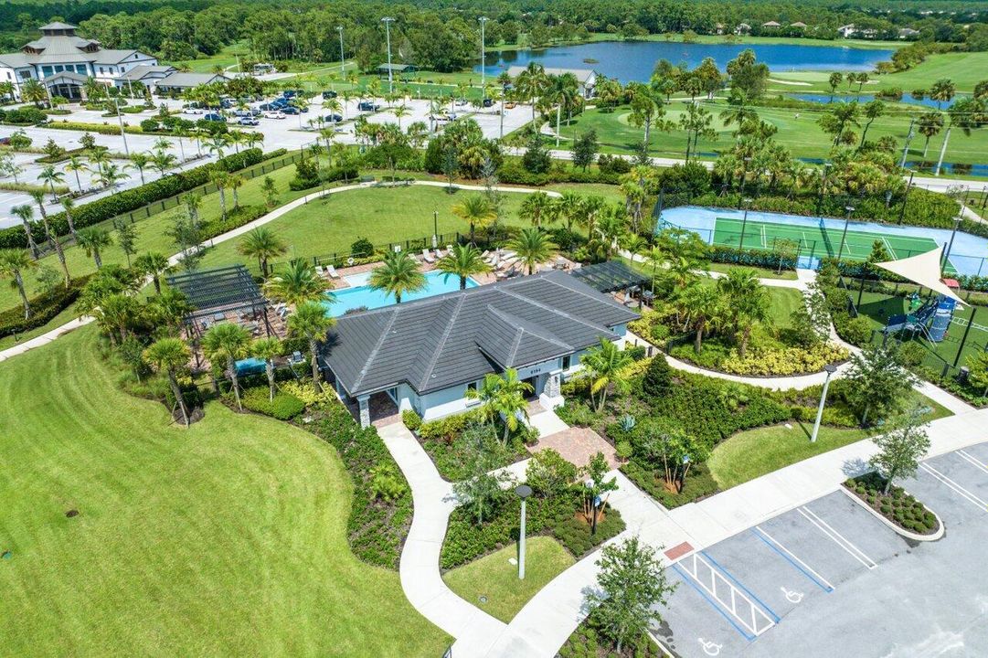 待售: $1,425,000 (4 贝兹, 3 浴室, 3073 平方英尺)