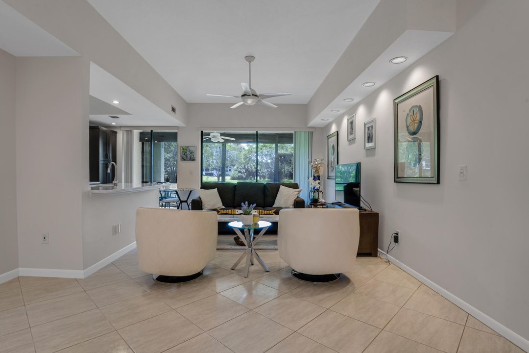 待售: $375,000 (2 贝兹, 2 浴室, 1323 平方英尺)