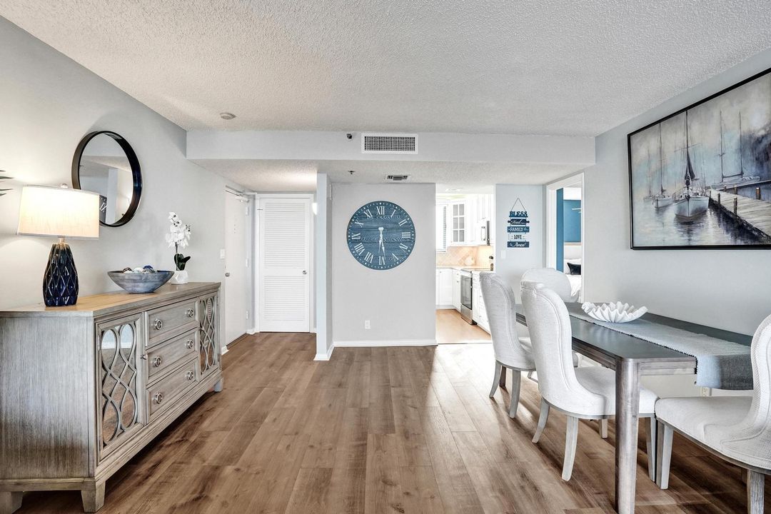 For Rent: $8,500 (2 beds, 2 baths, 1270 Square Feet)