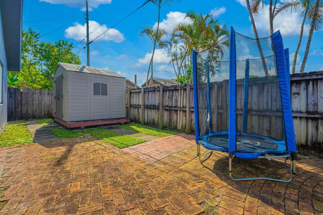 En Renta: $3,750 (4 camas, 2 baños, 1872 Pies cuadrados)