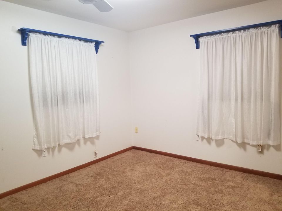 En Venta: $240,000 (2 camas, 2 baños, 1380 Pies cuadrados)