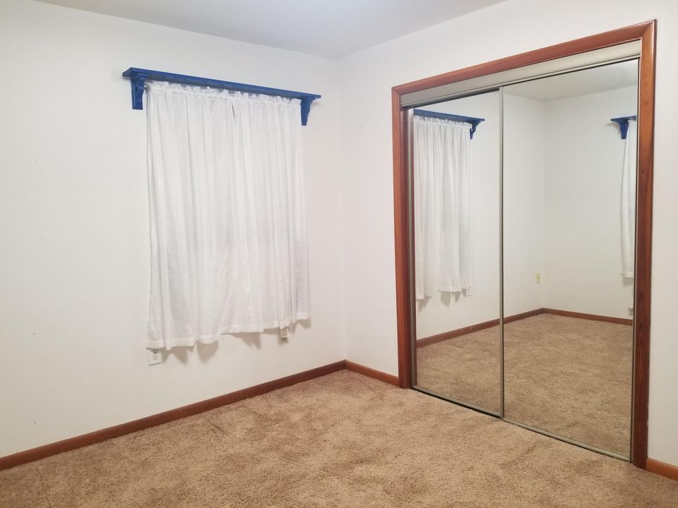 En Venta: $240,000 (2 camas, 2 baños, 1380 Pies cuadrados)