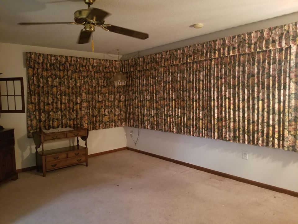 En Venta: $240,000 (2 camas, 2 baños, 1380 Pies cuadrados)