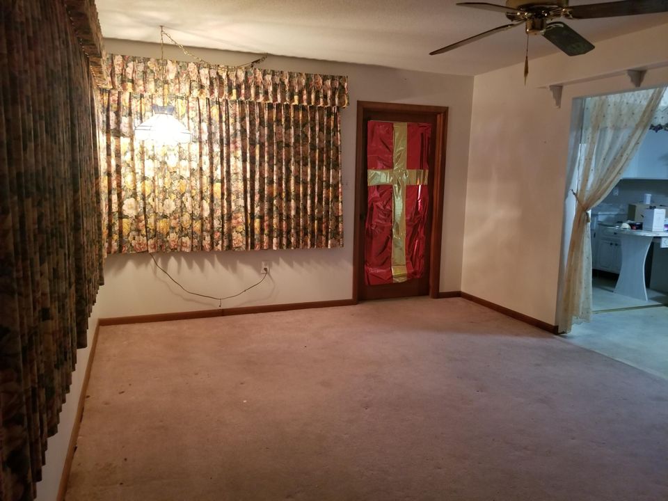 En Venta: $240,000 (2 camas, 2 baños, 1380 Pies cuadrados)