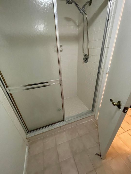 出租: $1,750 (2 贝兹, 2 浴室, 782 平方英尺)