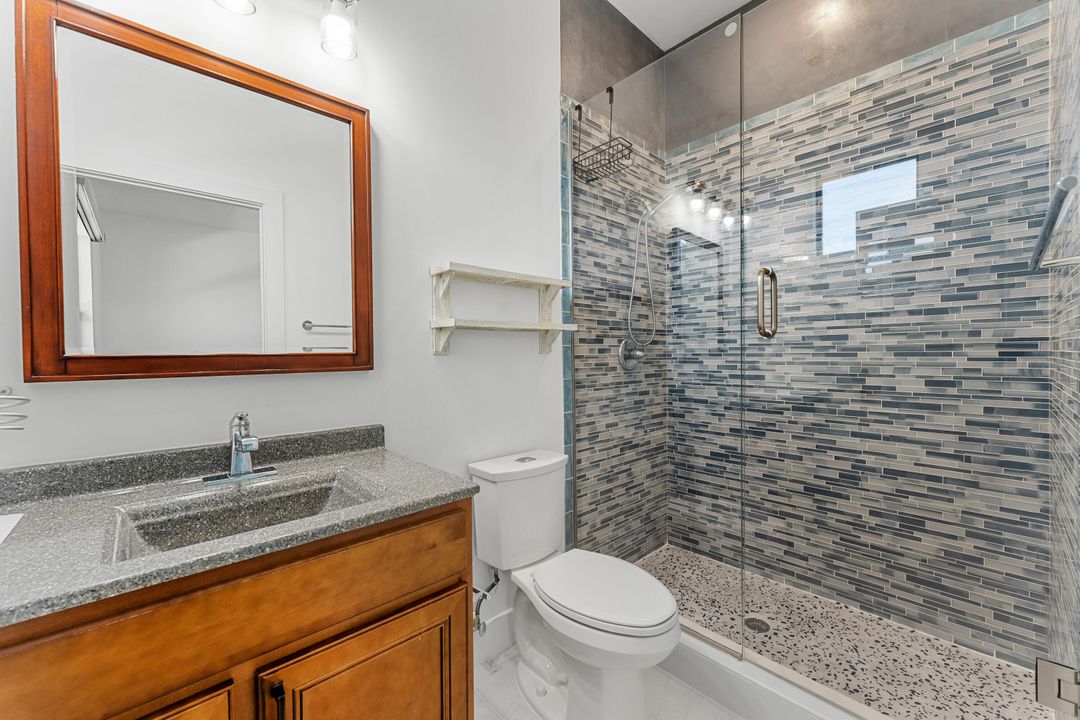 For Sale: $1,645,000 (5 beds, 4 baths, 3927 Square Feet)