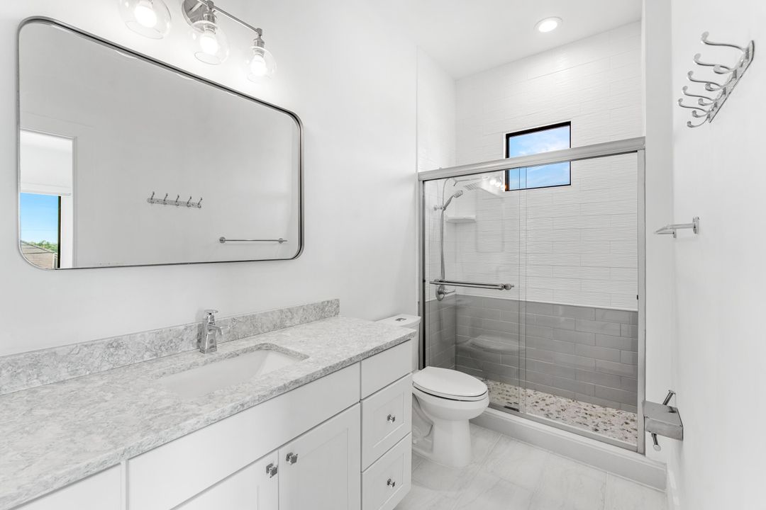 For Sale: $1,645,000 (5 beds, 4 baths, 3927 Square Feet)