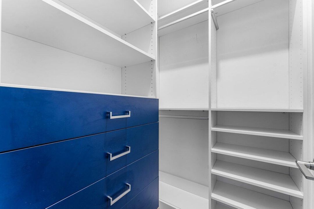 待售: $875,000 (4 贝兹, 3 浴室, 3001 平方英尺)