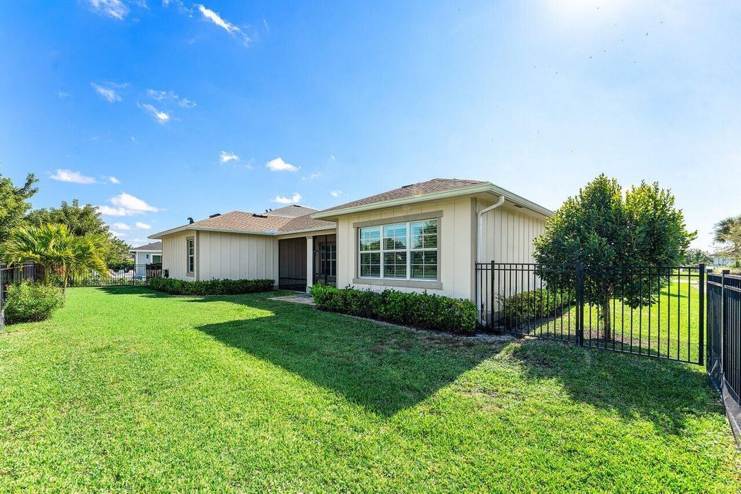 待售: $875,000 (4 贝兹, 3 浴室, 3001 平方英尺)