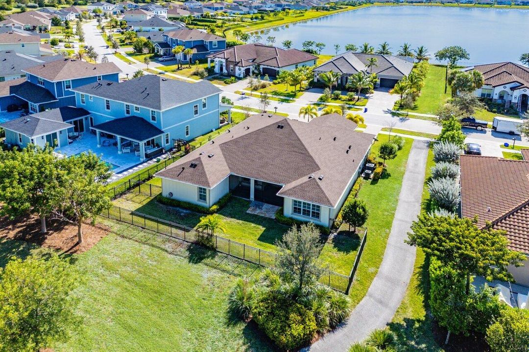 待售: $875,000 (4 贝兹, 3 浴室, 3001 平方英尺)