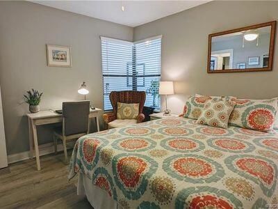 For Rent: $2,500 (2 beds, 2 baths, 1306 Square Feet)