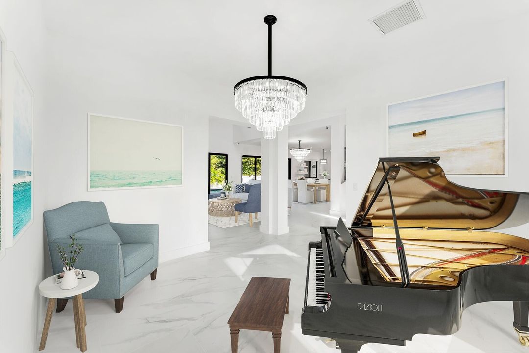 For Sale: $1,645,000 (5 beds, 4 baths, 3927 Square Feet)