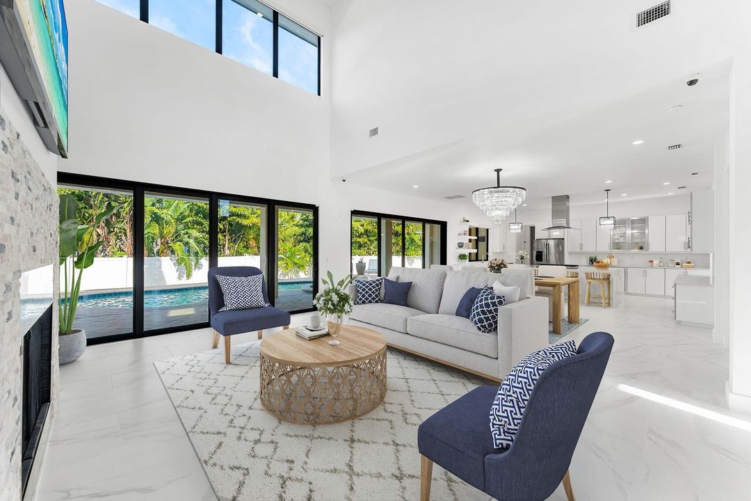 For Sale: $1,645,000 (5 beds, 4 baths, 3927 Square Feet)
