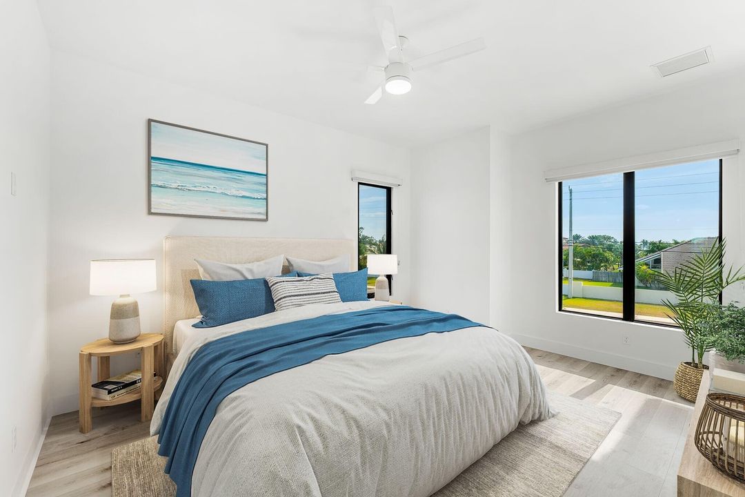 For Sale: $1,645,000 (5 beds, 4 baths, 3927 Square Feet)