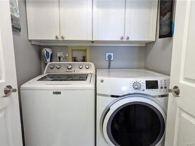 For Rent: $2,500 (2 beds, 2 baths, 1306 Square Feet)