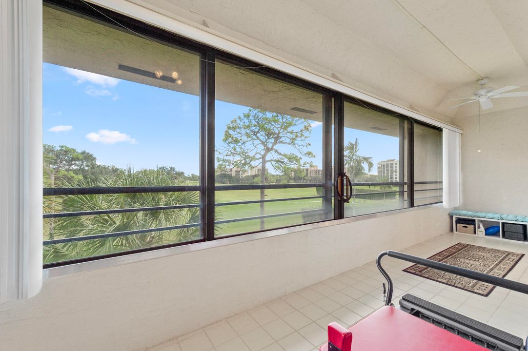 待售: $349,999 (1 贝兹, 1 浴室, 1089 平方英尺)