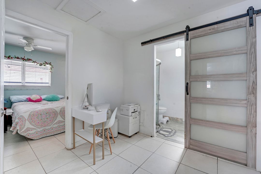 For Sale: $500,000 (3 beds, 2 baths, 1184 Square Feet)