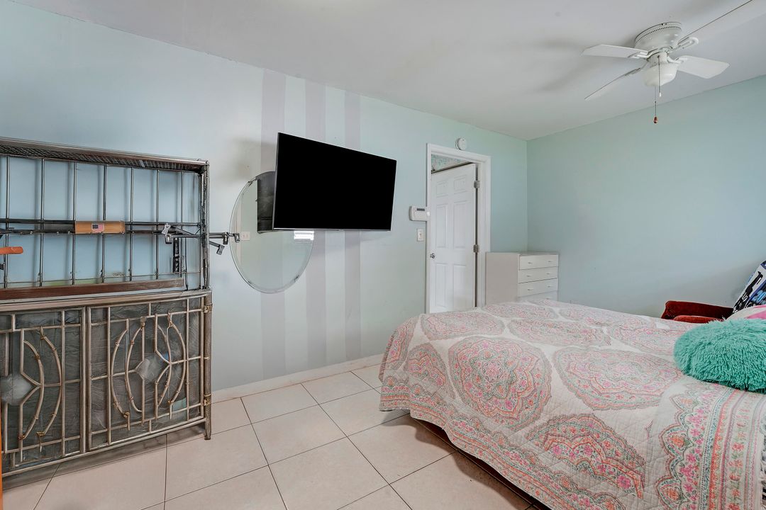 For Sale: $500,000 (3 beds, 2 baths, 1184 Square Feet)