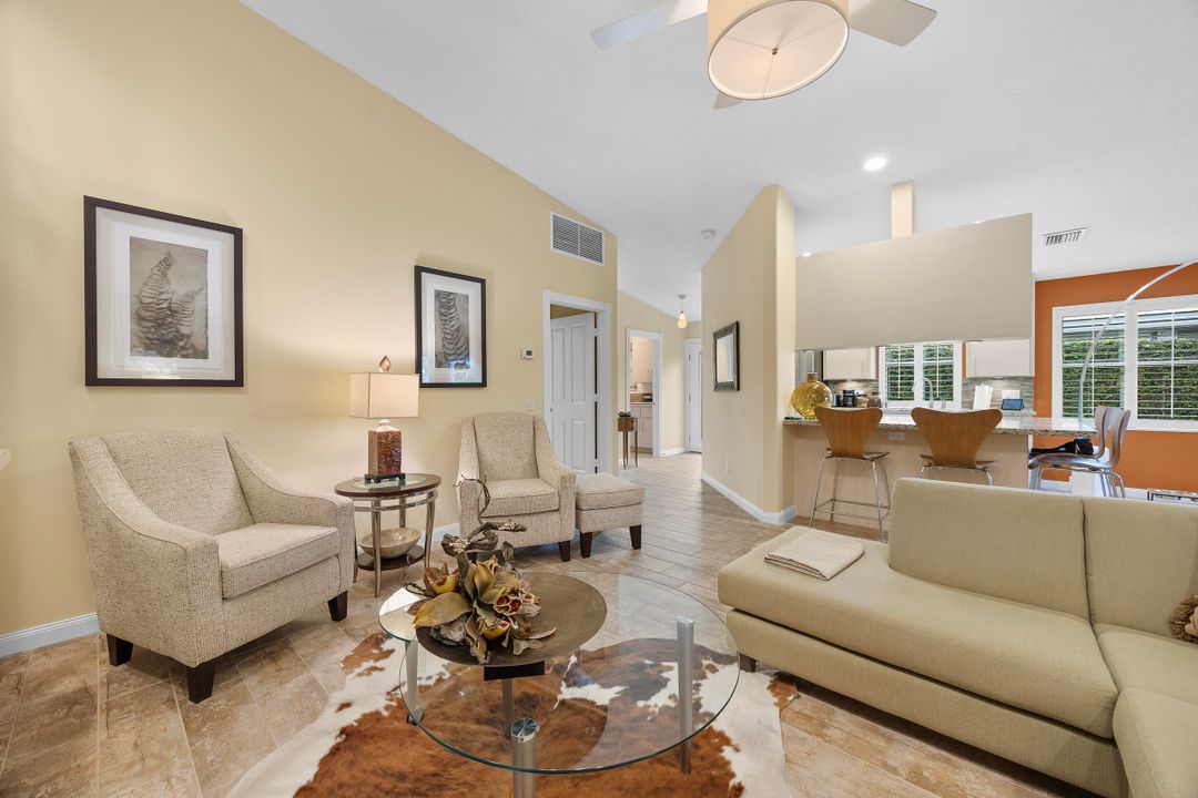 For Sale: $450,000 (2 beds, 2 baths, 1505 Square Feet)