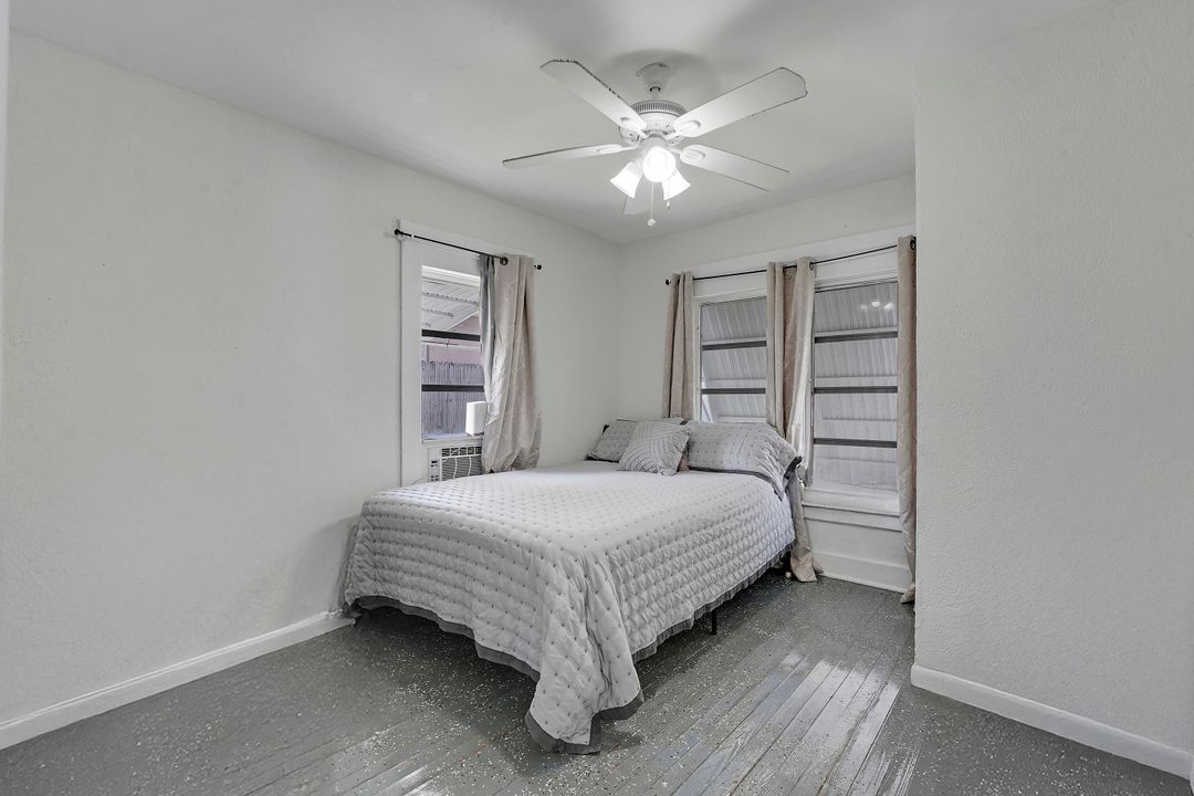 For Sale: $500,000 (3 beds, 2 baths, 1184 Square Feet)