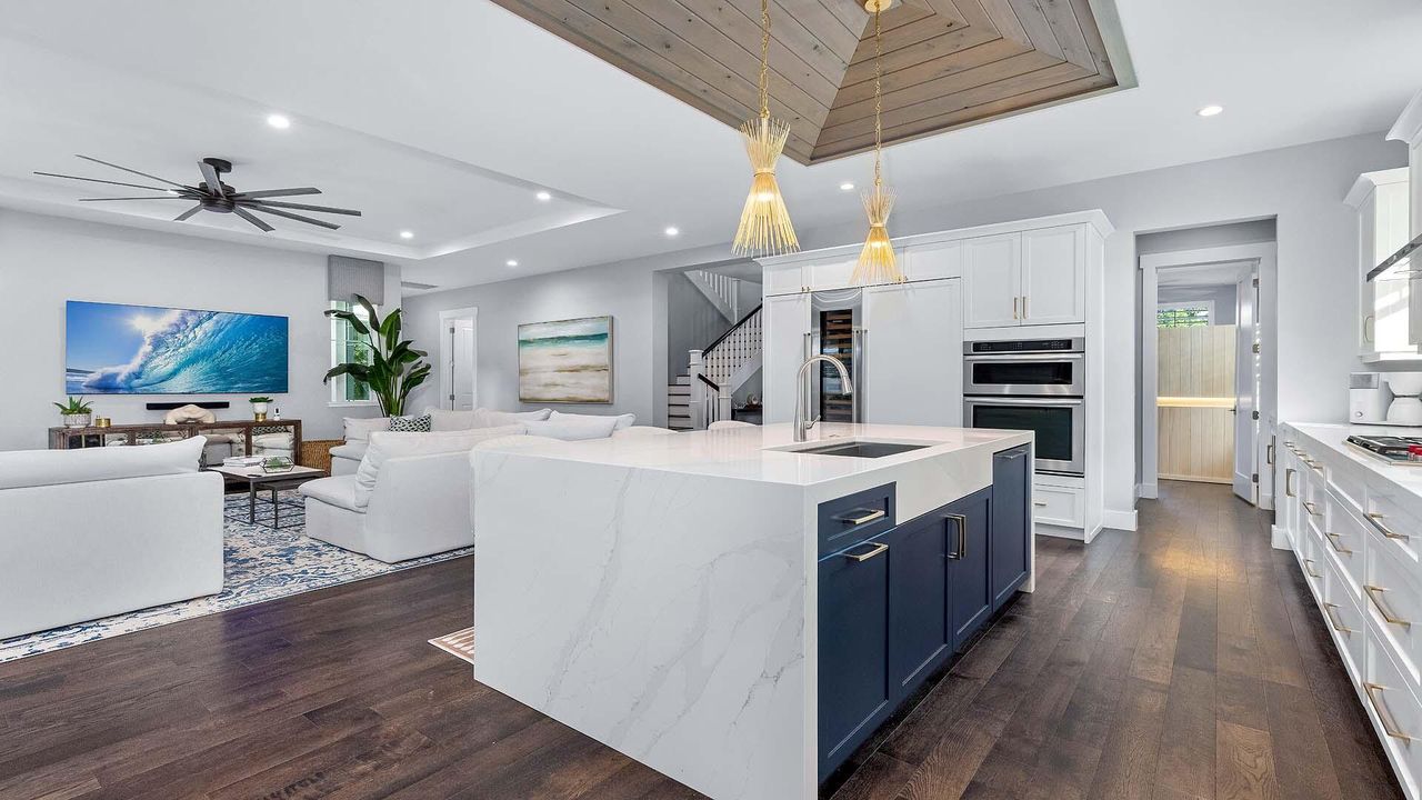 待售: $3,495,000 (4 贝兹, 4 浴室, 3655 平方英尺)