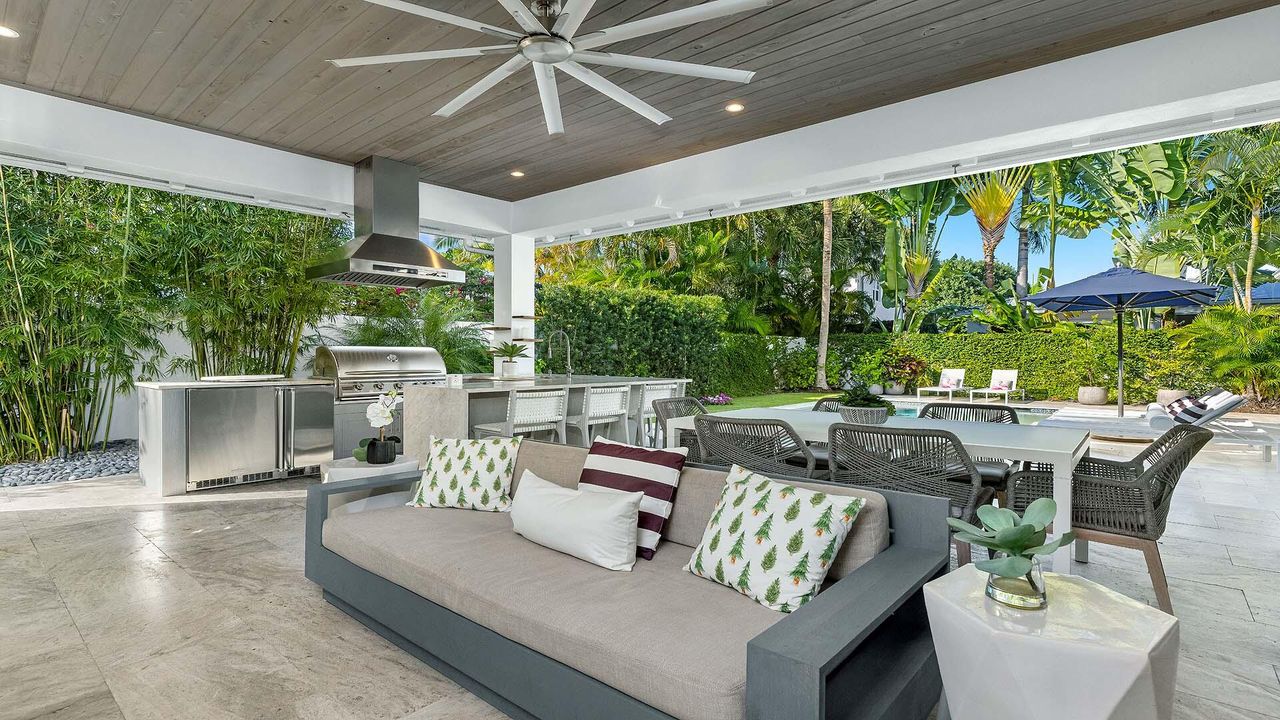 待售: $3,495,000 (4 贝兹, 4 浴室, 3655 平方英尺)