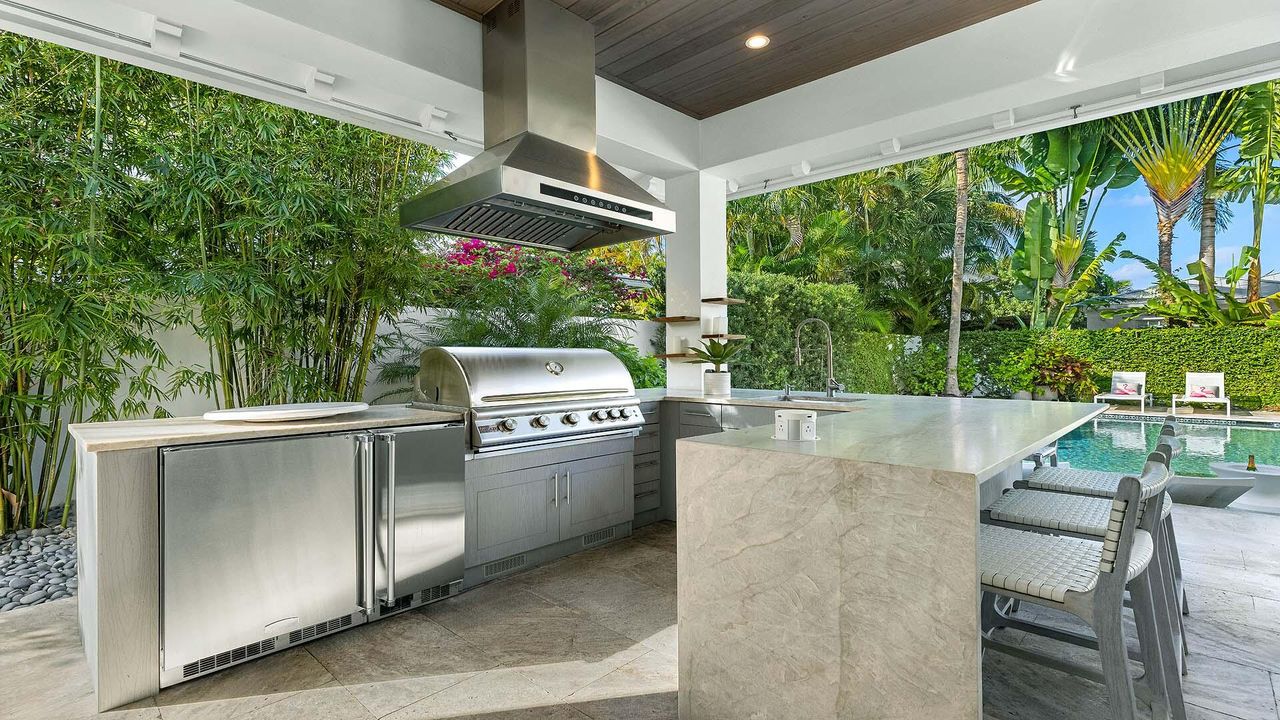 待售: $3,495,000 (4 贝兹, 4 浴室, 3655 平方英尺)