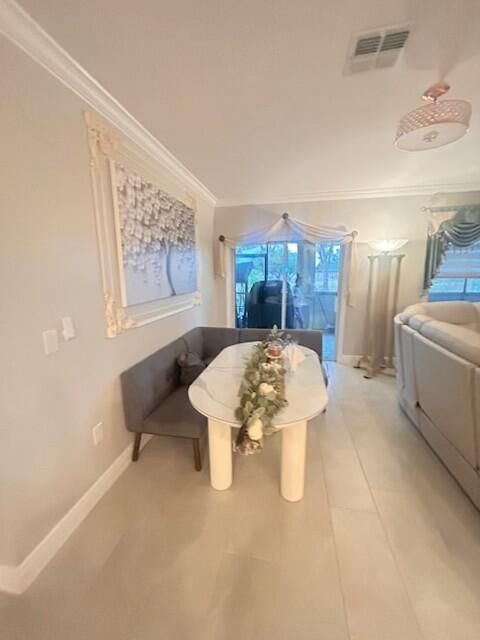 En Renta: $2,650 (5 camas, 3 baños, 2296 Pies cuadrados)