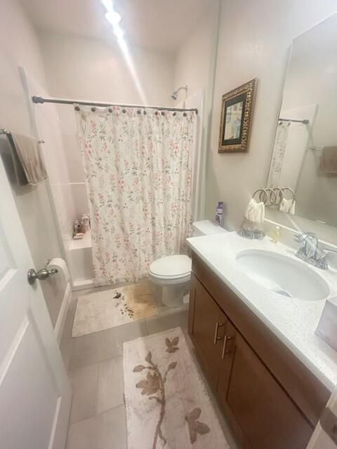 En Renta: $2,650 (5 camas, 3 baños, 2296 Pies cuadrados)