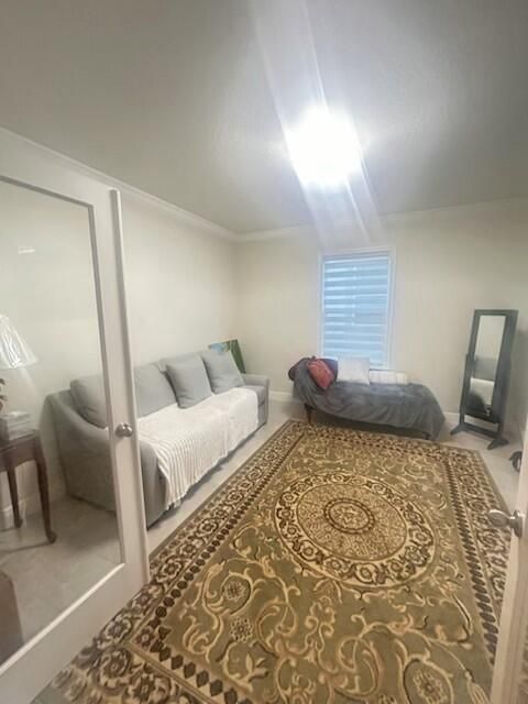 En Renta: $2,650 (5 camas, 3 baños, 2296 Pies cuadrados)