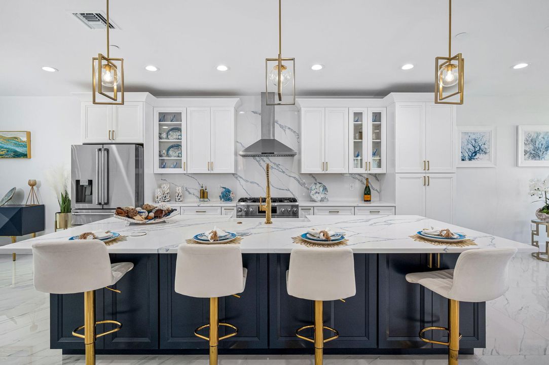 For Sale: $2,999,999 (3 beds, 4 baths, 3022 Square Feet)