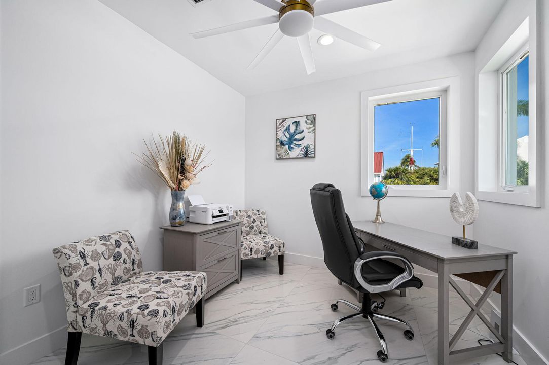 For Sale: $2,999,999 (3 beds, 4 baths, 3022 Square Feet)