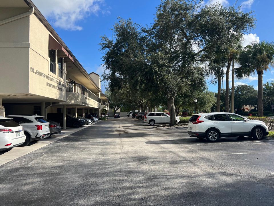 На продажу: $365,000 (0 спален, 0 ванн, 765 Квадратных фут)