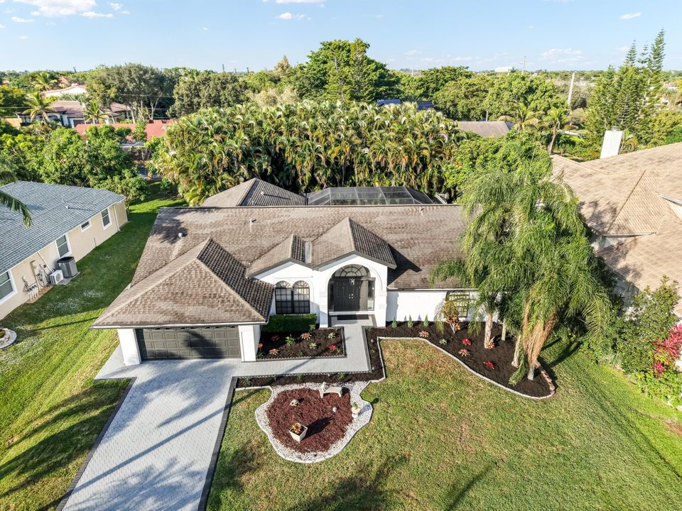 待售: $875,000 (4 贝兹, 2 浴室, 2283 平方英尺)