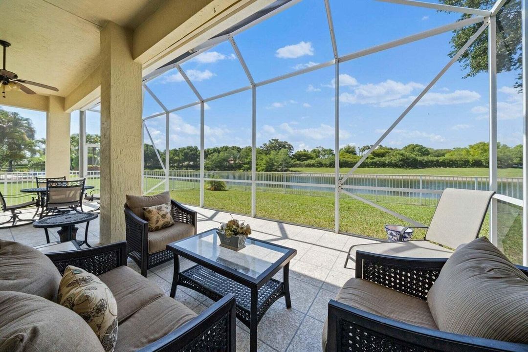 For Rent: $5,500 (3 beds, 2 baths, 2497 Square Feet)