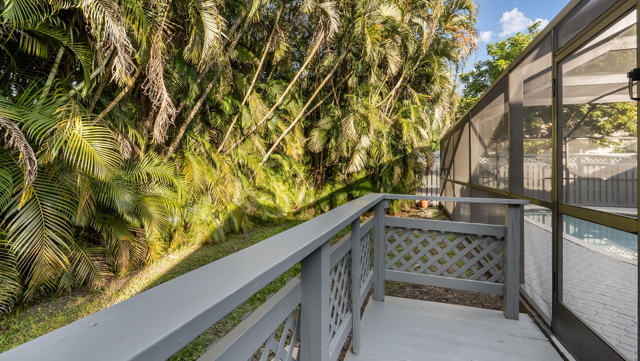 待售: $875,000 (4 贝兹, 2 浴室, 2283 平方英尺)