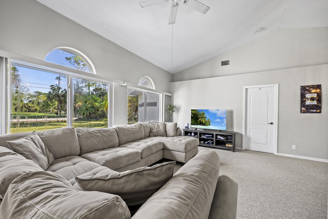 待售: $665,000 (3 贝兹, 2 浴室, 1671 平方英尺)