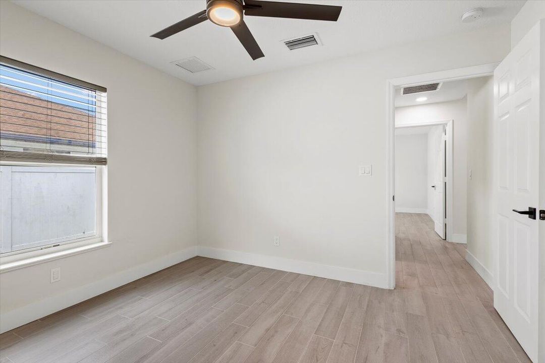 待售: $450,000 (3 贝兹, 2 浴室, 1797 平方英尺)