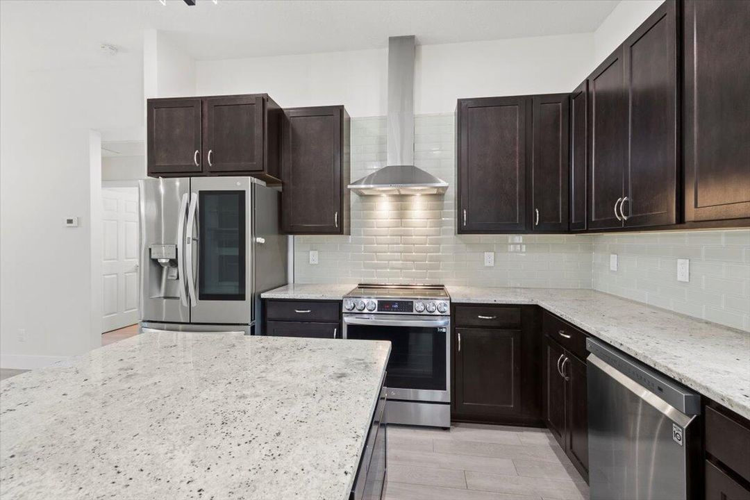 待售: $450,000 (3 贝兹, 2 浴室, 1797 平方英尺)