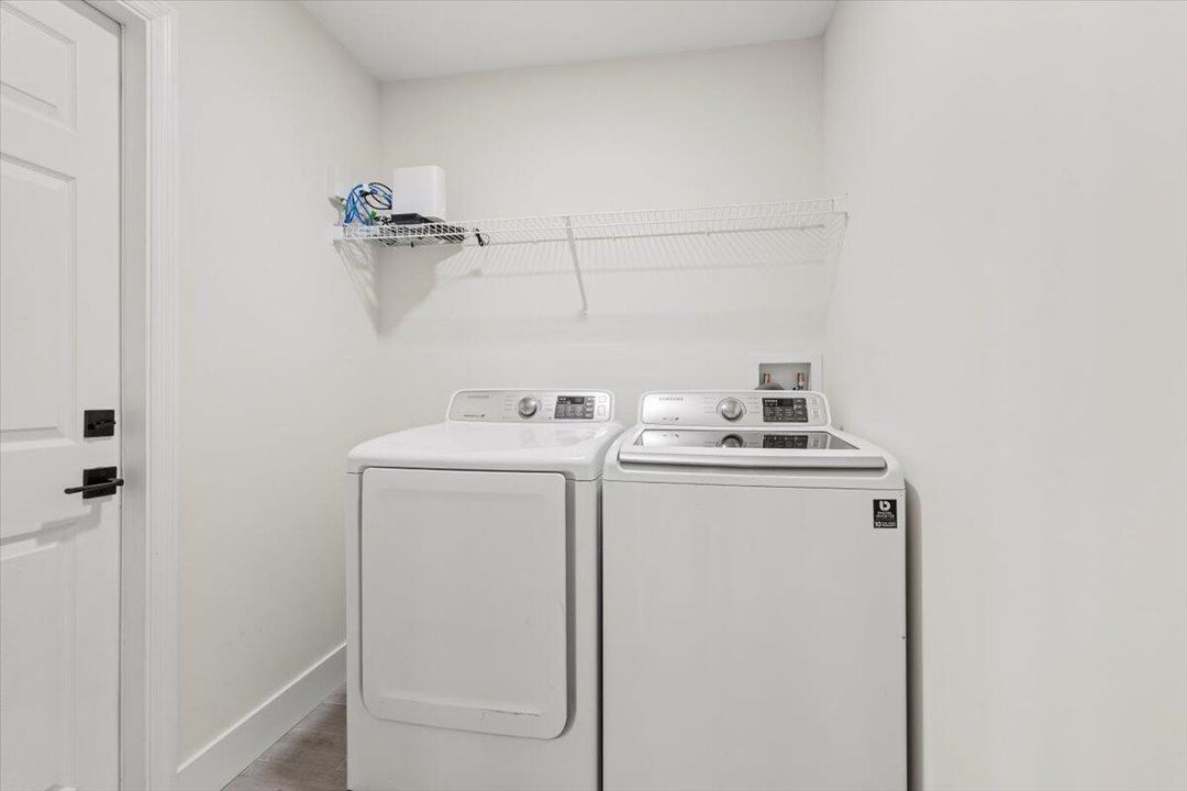 待售: $450,000 (3 贝兹, 2 浴室, 1797 平方英尺)