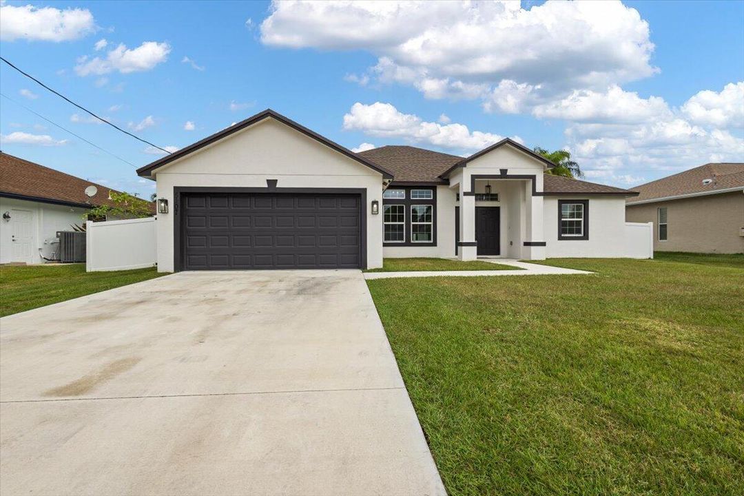 待售: $450,000 (3 贝兹, 2 浴室, 1797 平方英尺)