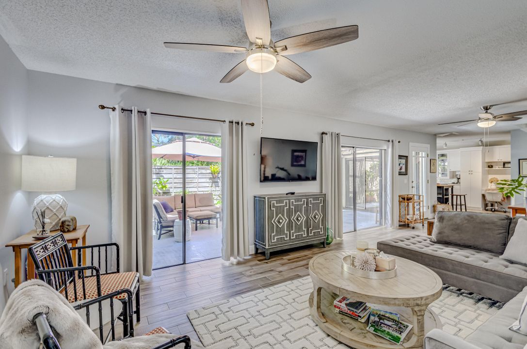 For Rent: $4,000 (2 beds, 2 baths, 1488 Square Feet)