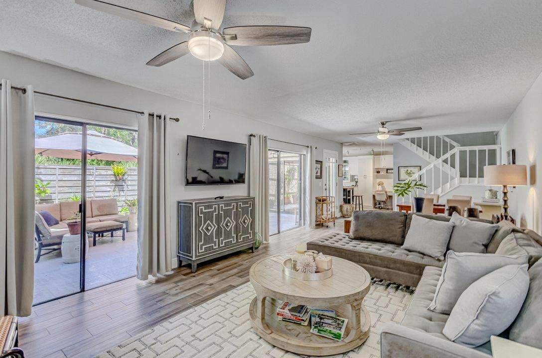 For Rent: $4,000 (2 beds, 2 baths, 1488 Square Feet)