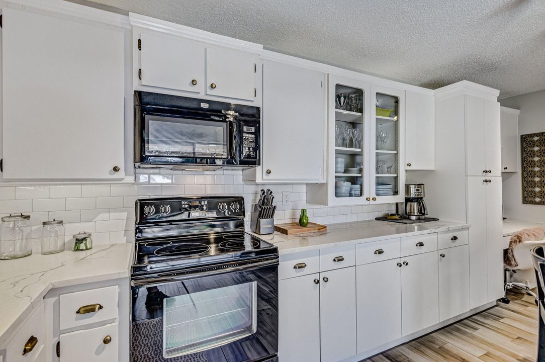 For Rent: $4,000 (2 beds, 2 baths, 1488 Square Feet)